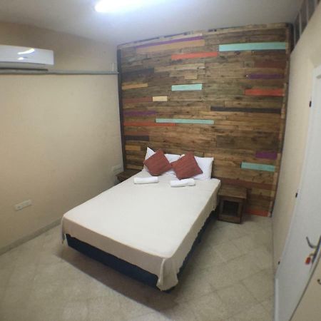 Hostal El Farol Asunción Exterior foto