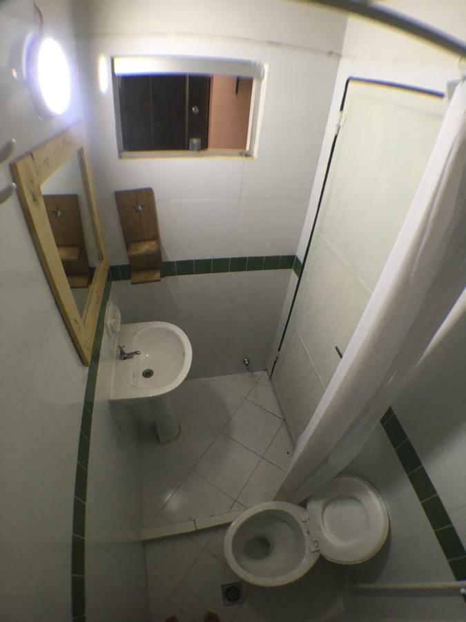 Hostal El Farol Asunción Exterior foto